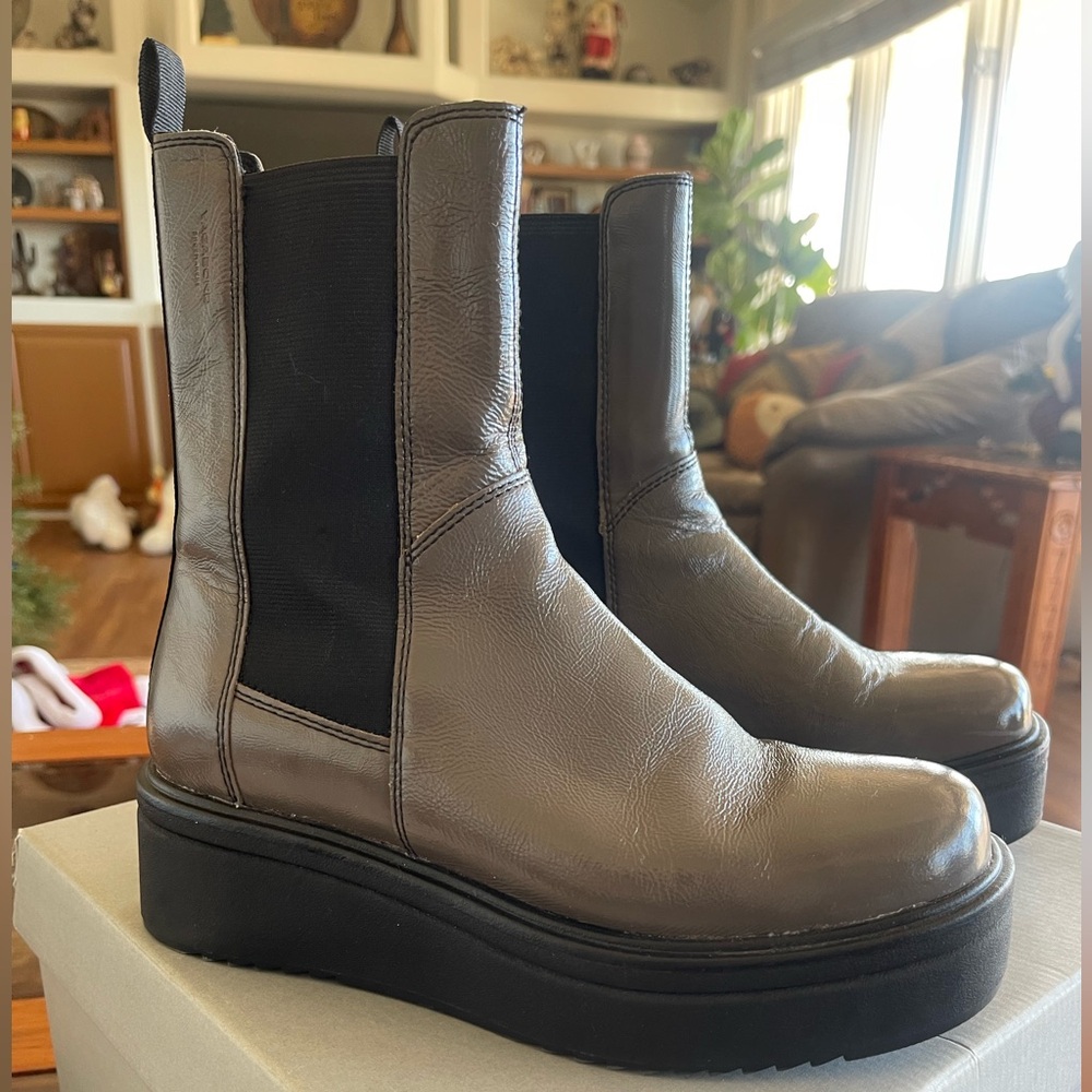 Vagabond Tara Chelsea Leather Ankle Boots Size 37, 6 1/2 to 7